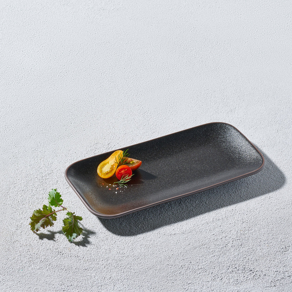 Vikko - Sonic, Rectangular Plate, Black, 8.8"