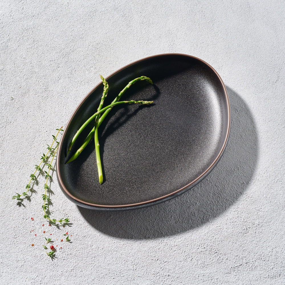 Vikko - Sonic, Rounded Triangle Plate, Black, 11.5"
