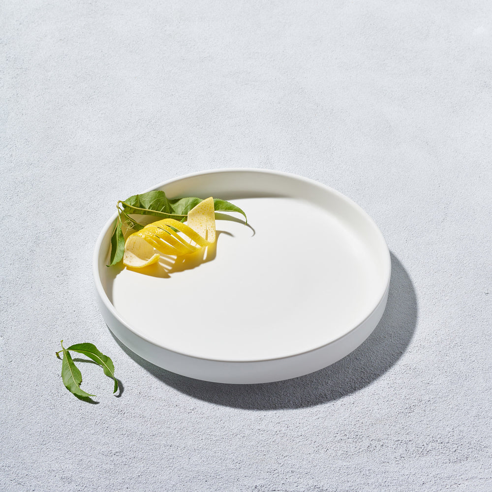 Vikko - Bolt, Round Modern Plate, Matte White, 10"