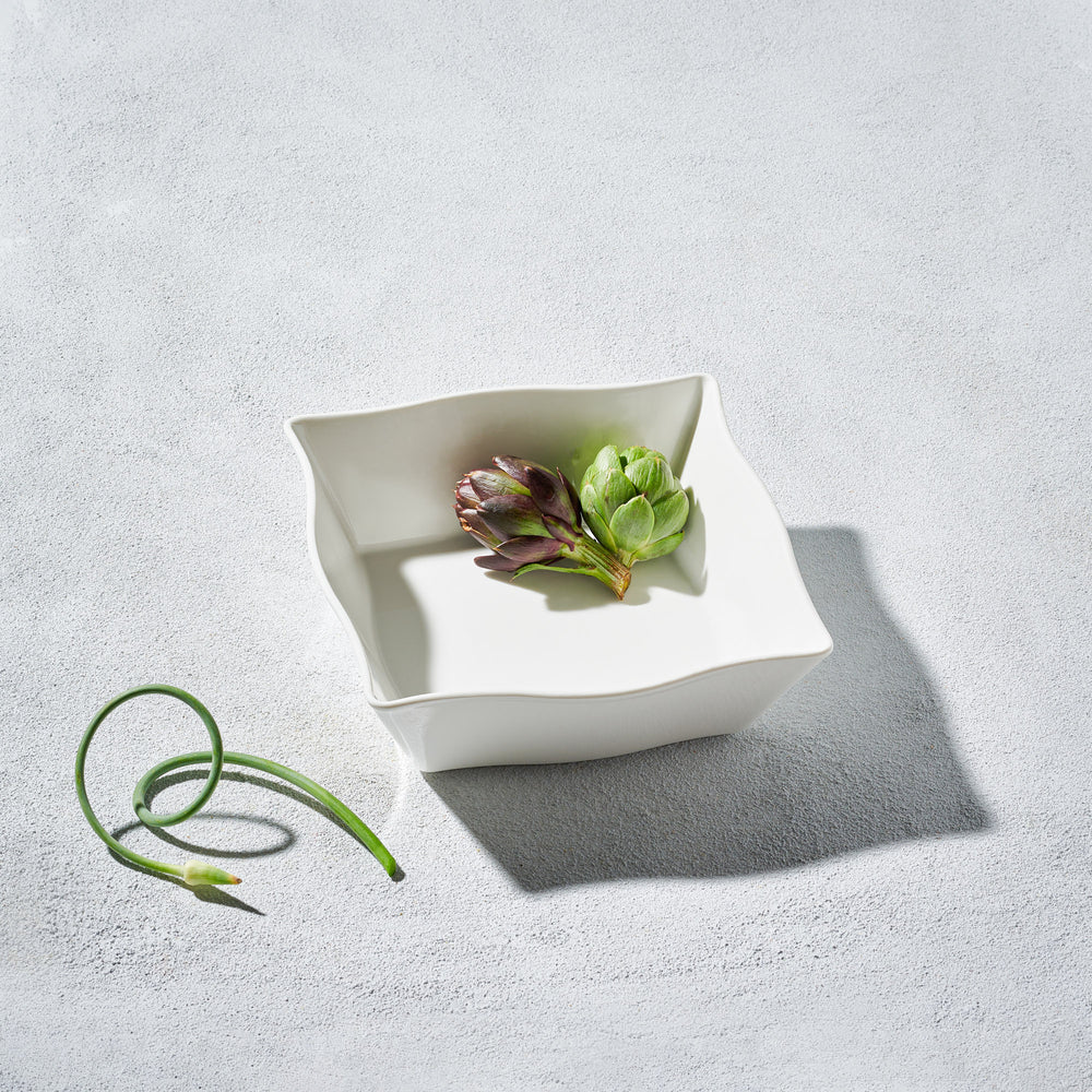 Vikko - Lightning, Square Wavy Bowl, White, 56 oz