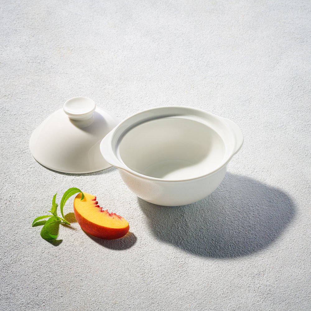 Vikko - Lightning, Round Soup Bowl with Handle and Lid, White, 9 oz