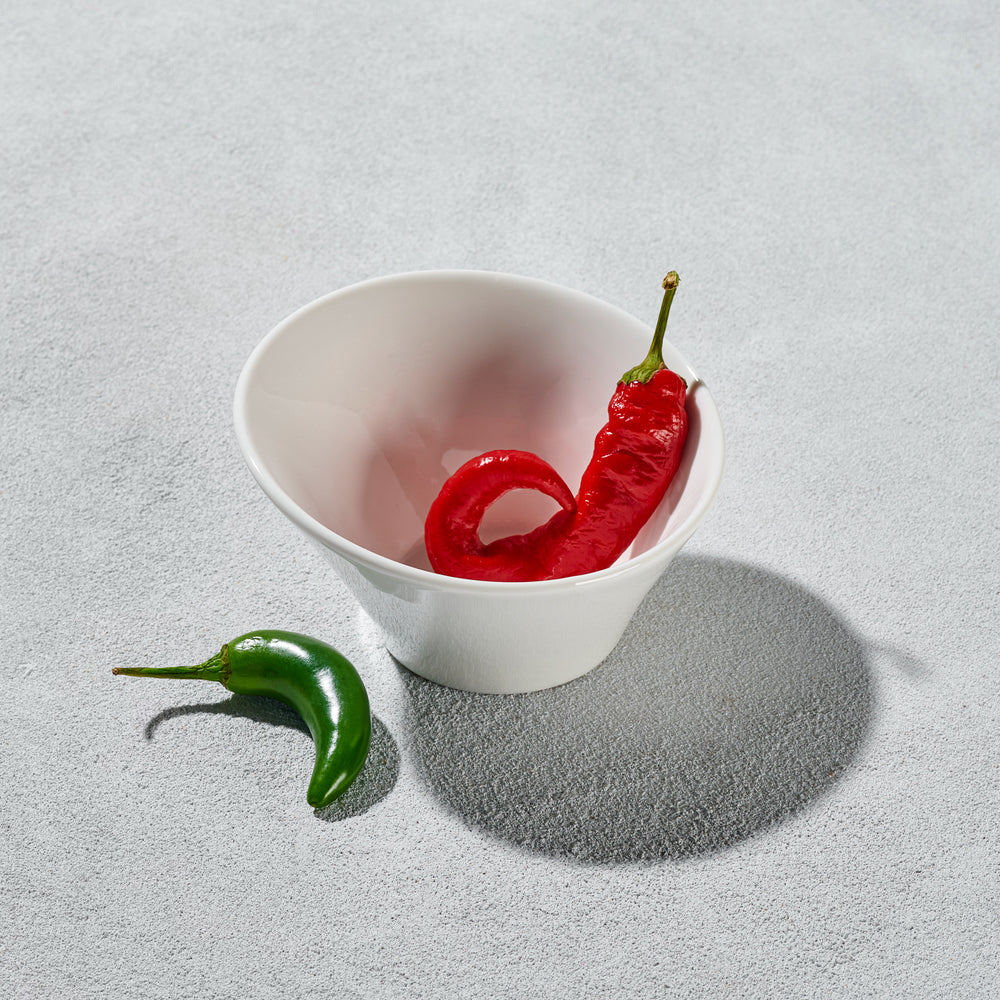 Vikko - Jersey, Slanted Small Bowl, White, 10 oz