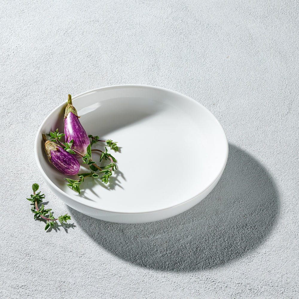 Vikko - Lightning, Shallow Bowl, White, 32 oz