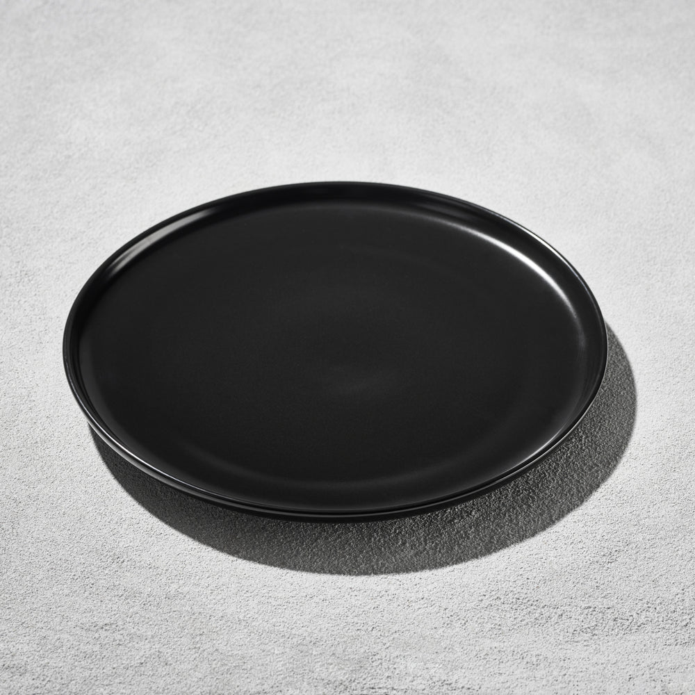 Terra - Round Plate, Black, 11"
