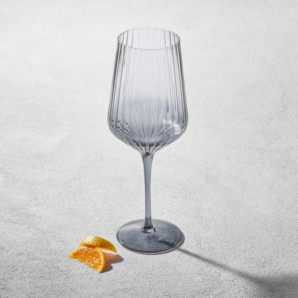 Vikko - Elegant, Water Glass, Smoked, 18 oz