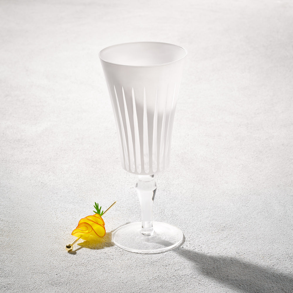 Vikko - Timeless, Water Goblet, White, 13 oz