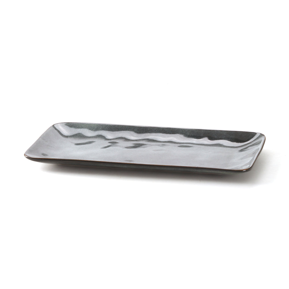 Vikko - Moss, Oval Serving Platter, Black, 15.5" x 8.5"