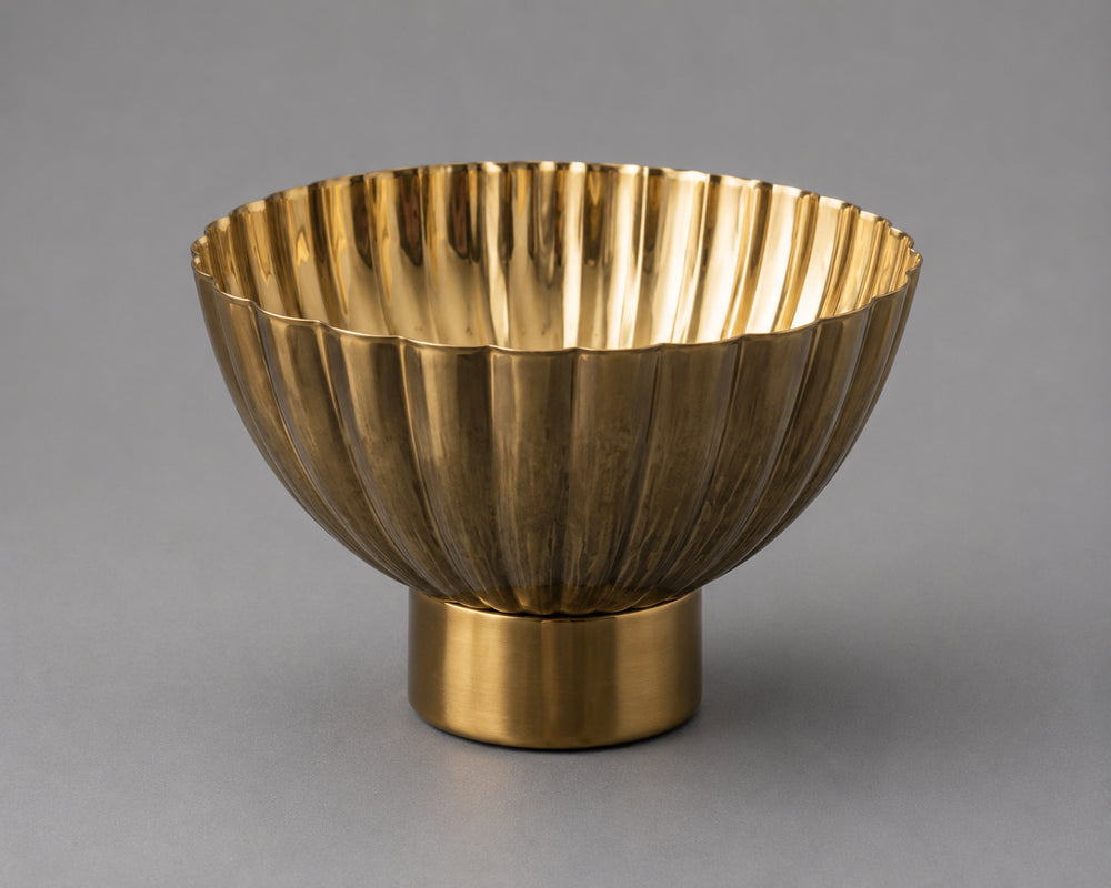 Vikko - Orbit, Ribbed Pedestal Bowl, Gold, 10.5"