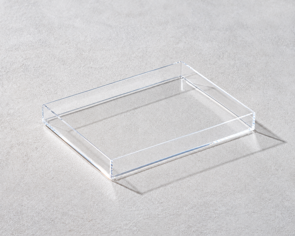 Vikko - Signature, Acrylic Tray and Cover, 6" x 8" x 1"