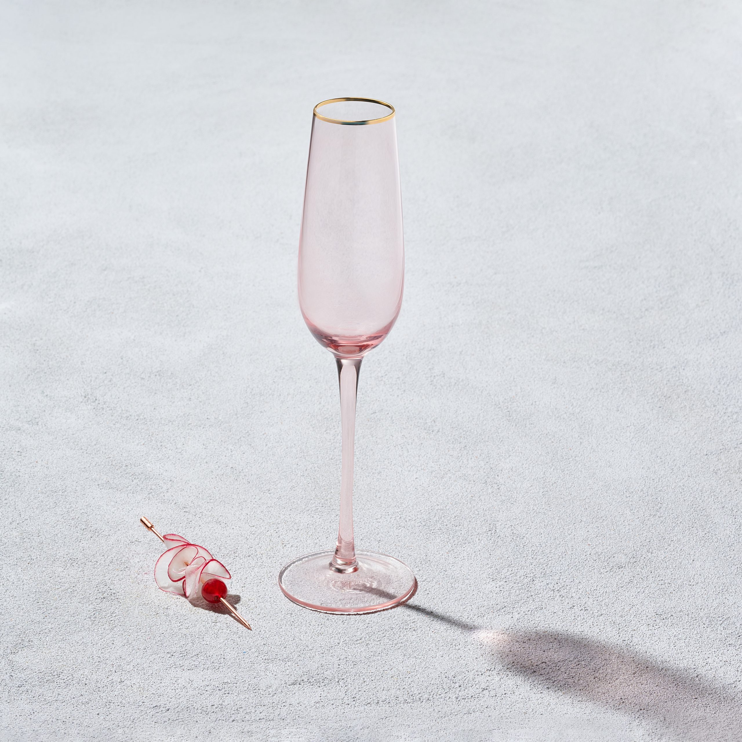 Vikko – Platinum, Champagne Flute Glass, Pink with Gold Rim, 8.5 oz